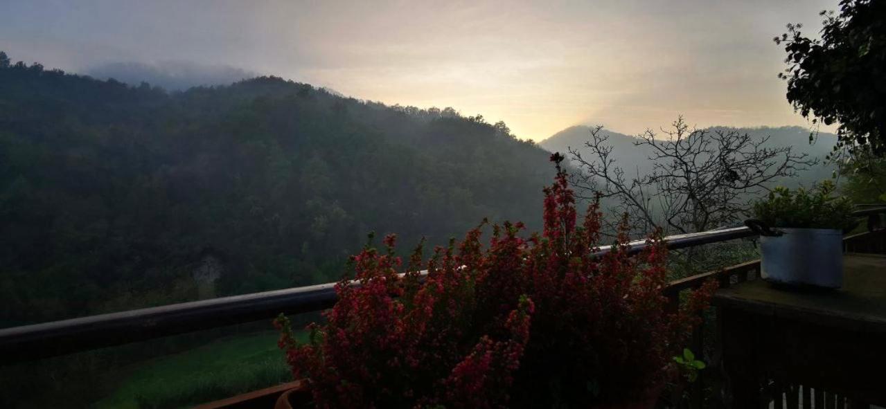 Ca' Cuore In Monferrato Serralunga di Crea Luaran gambar